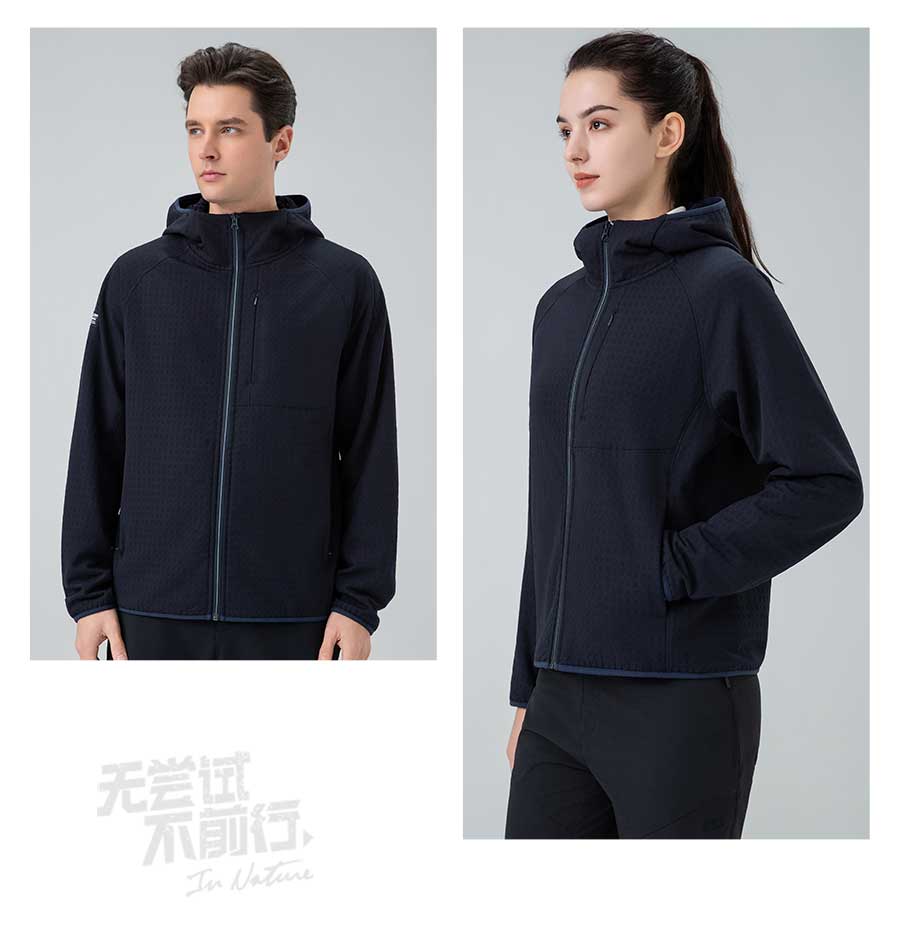 012650-连帽保暖外套-模特-05